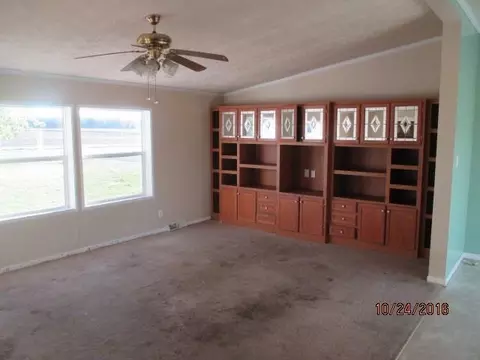 4707 E Bluelick, Lima, OH 45801 photo 4