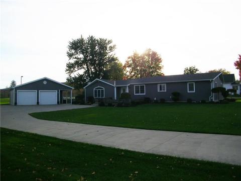 492 E Main St, Saint Henry, OH 45883 photo 1