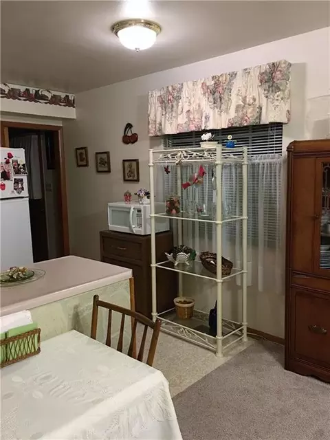 1721 Brookhollow Dr, Springfield, OH 45504 photo 9