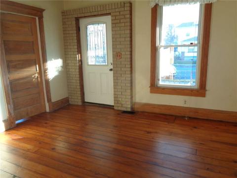 138 Fremont Ave, Springfield, OH 45505 photo 2