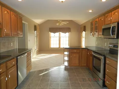 329 King, Botkins, OH 45306 photo 11