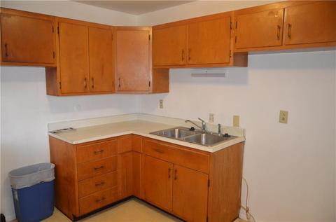 237 W Auburn Ave, Springfield, OH 45506 photo 4