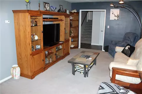 3405 Kappel Dr, Springfield, OH 45503 photo 6