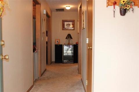 5778 Winfield Dr, Springfield, OH 45503 photo 4