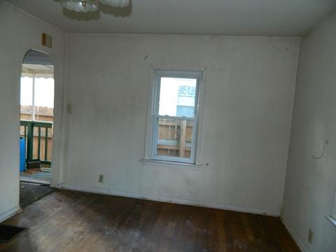 831 E Rose St, Springfield, OH 45505 photo 5
