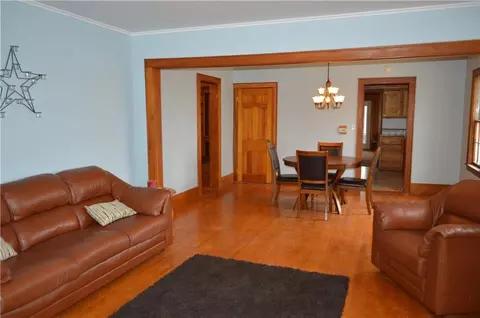 1224 Circle, Springfield, OH 45503 photo 2
