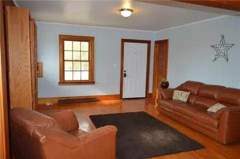 1224 Circle, Springfield, OH 45503 photo 3