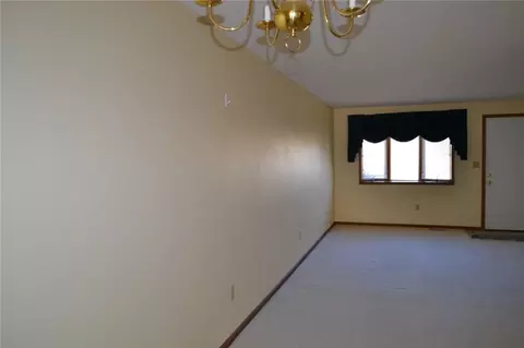 1511 Student, Springfield, OH 45503 photo 6