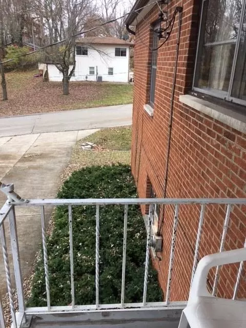 1702 Miracle Mile, Springfield, OH 45503 photo 3