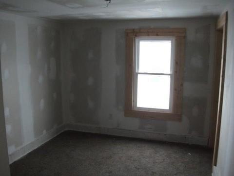 906 Rice St, Springfield, OH 45505 photo 4