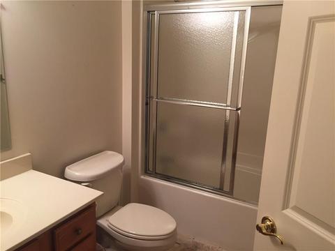 2204 Eaglebrooke Cir, Celina, OH 45822 photo 12