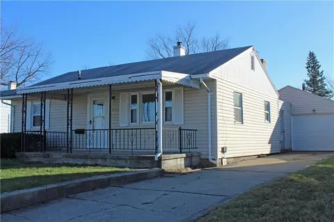 2819 Lowman St, Springfield, OH 45505 photo 1