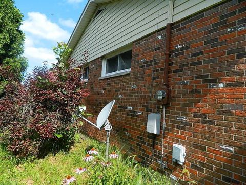 3711 Folk Ream Rd, Springfield, OH 45502 photo 2