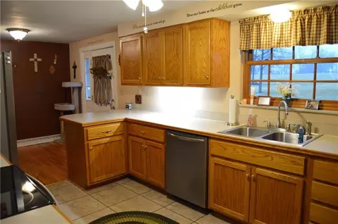 5011 Morris Dr, Springfield, OH 45502 photo 8