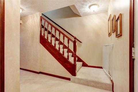 3977 Crescent Hill Rd, Springfield, OH 45502 photo 5