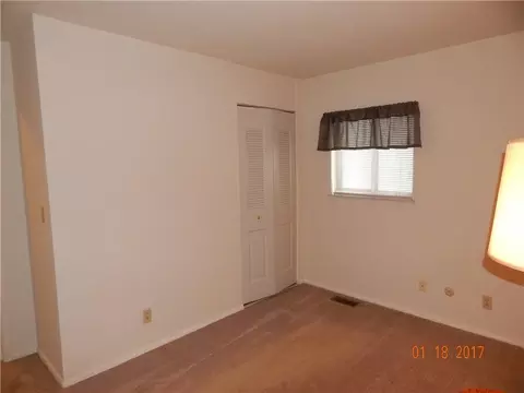 110 W Auburn, Springfield, OH 45506 photo 3
