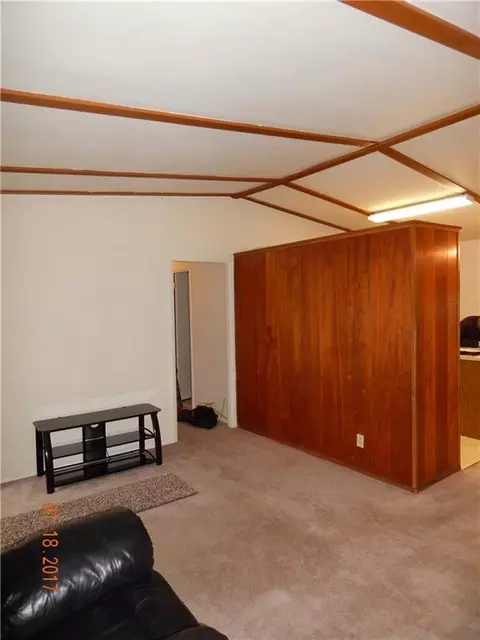 110 W Auburn, Springfield, OH 45506 photo 13