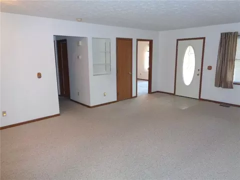 5733 Victorian, Springfield, OH 45503 photo 8