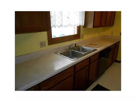 5733 Victorian, Springfield, OH 45503 photo 10