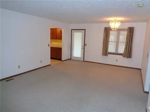 5733 Victorian, Springfield, OH 45503 photo 6