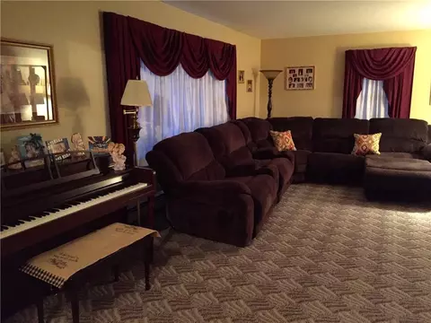 324 E Pinehurst, Sidney, OH 45365 photo 4