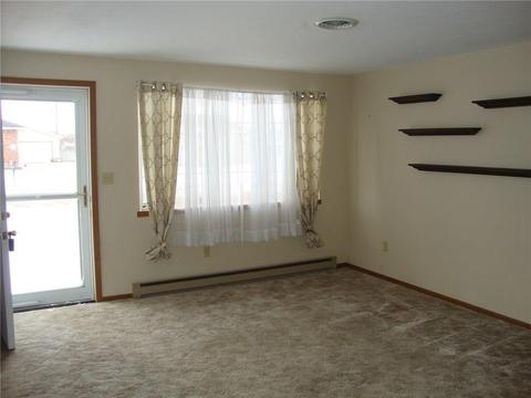 3921 Tacoma, Springfield, OH 45503 photo 3