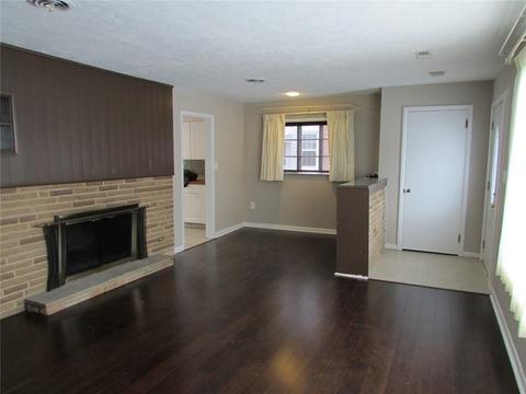 301 W Harding Rd, Springfield, OH 45504 photo 3