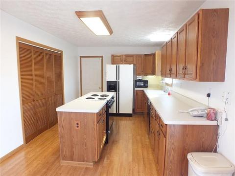 812 Summit St, Kenton, OH 43326 photo 5