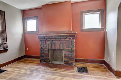 1636 Broadway St, Springfield, OH 45504 photo 6