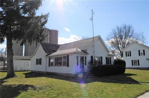 202 W Jackson St, Middle Point, OH 45863 photo 1