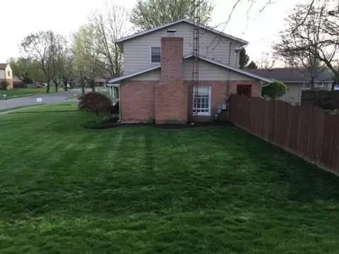 520 Rebecca Dr, Springfield, OH 45503 photo 7