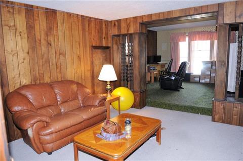 220 E Fulton St, Celina, OH 45822 photo 5