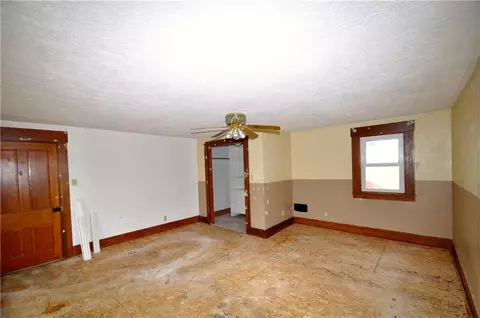 139 Loop Rd, West Manchester, OH 45382 photo 12