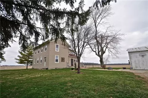 139 Loop Rd, West Manchester, OH 45382 photo 25