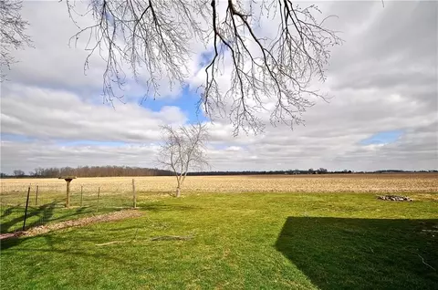 139 Loop Rd, West Manchester, OH 45382 photo 26
