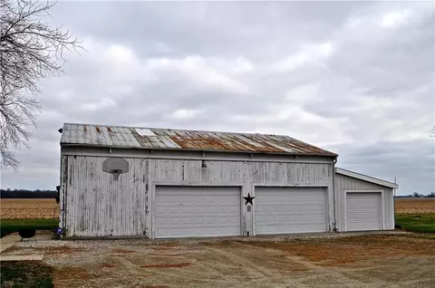 139 Loop Rd, West Manchester, OH 45382 photo 29