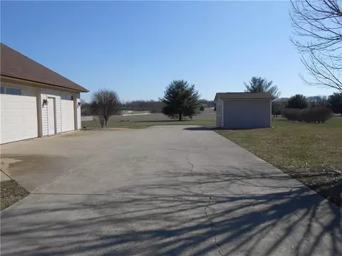 3370 Kenerly, Springfield, OH 45502 photo 52
