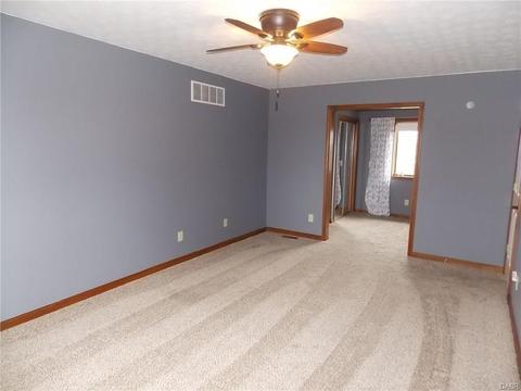 4595 Bolin Ave, Springfield, OH 45502 photo 13