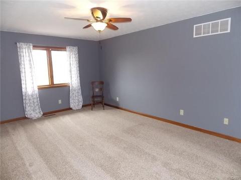 4595 Bolin Ave, Springfield, OH 45502 photo 12