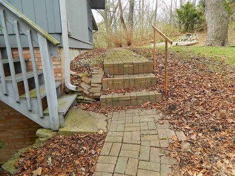 2848 Ironwood Dr, Springfield, OH 45504 photo 4