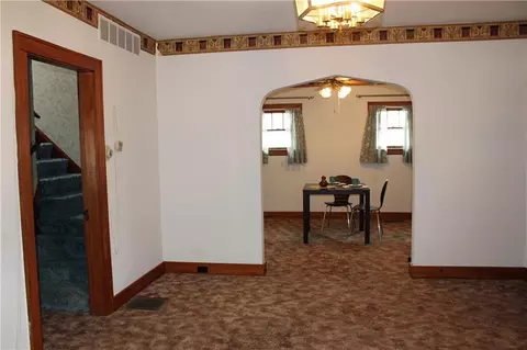 525 S Clairmont Ave, Springfield, OH 45505 photo 10