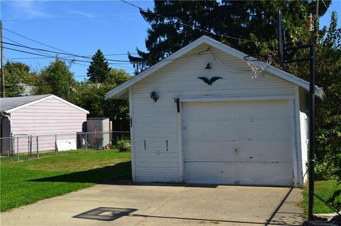 124 N Clairmont, Springfield, OH 45503 photo 2