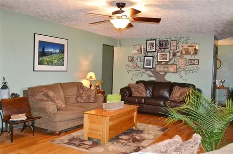 4415 Sintz Rd, Springfield, OH 45504 photo 6