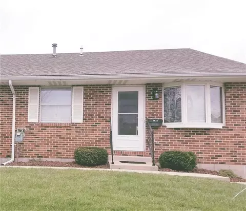 4434 E Ridgewood Rd #..., Springfield, OH 45503 photo 1