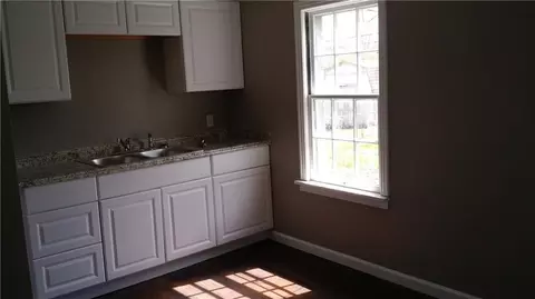 915 E Rose St, Springfield, OH 45505 photo 3