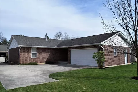4645 Eastridge Ave, Springfield, OH 45503 photo 2