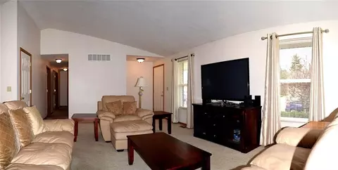 4645 Eastridge Ave, Springfield, OH 45503 photo 4