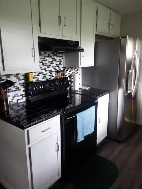 1907 Pepper Ave, Springfield, OH 45503 photo 8