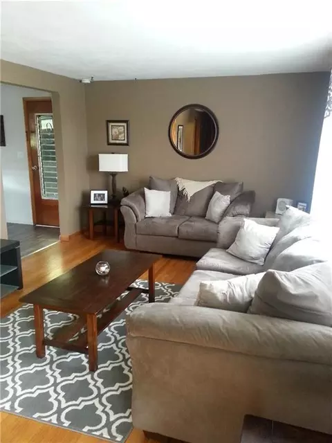 1907 Pepper Ave, Springfield, OH 45503 photo 6