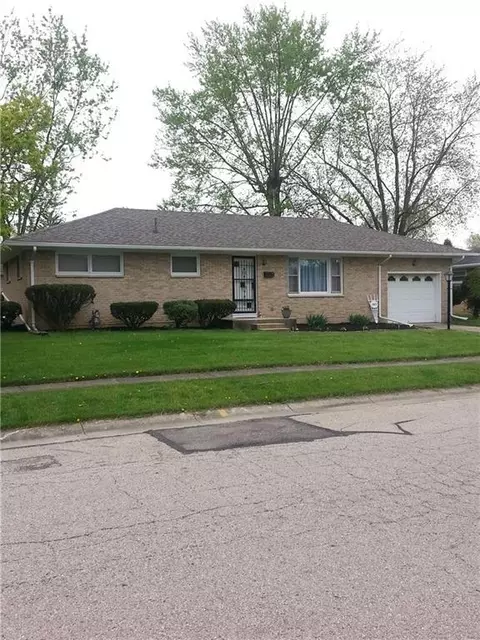 1907 Pepper Ave, Springfield, OH 45503 photo 2